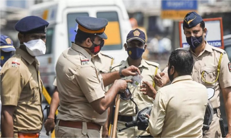 Mumbai Bomb Threat