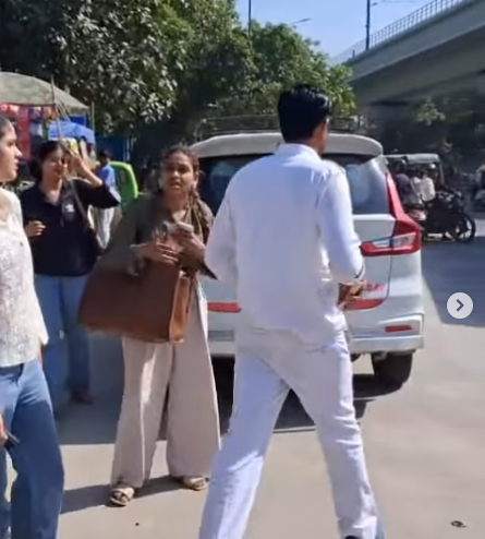 Noida Cab Driver News 