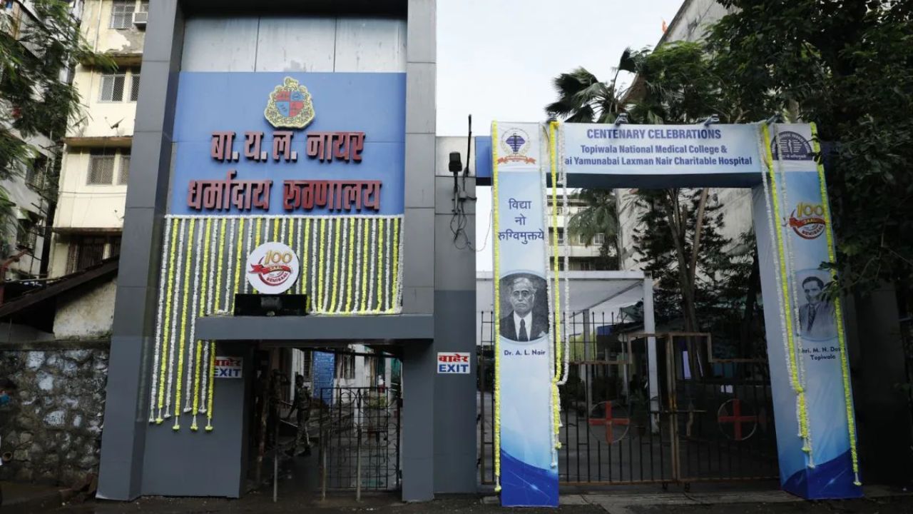Mumbai Bomb Threat