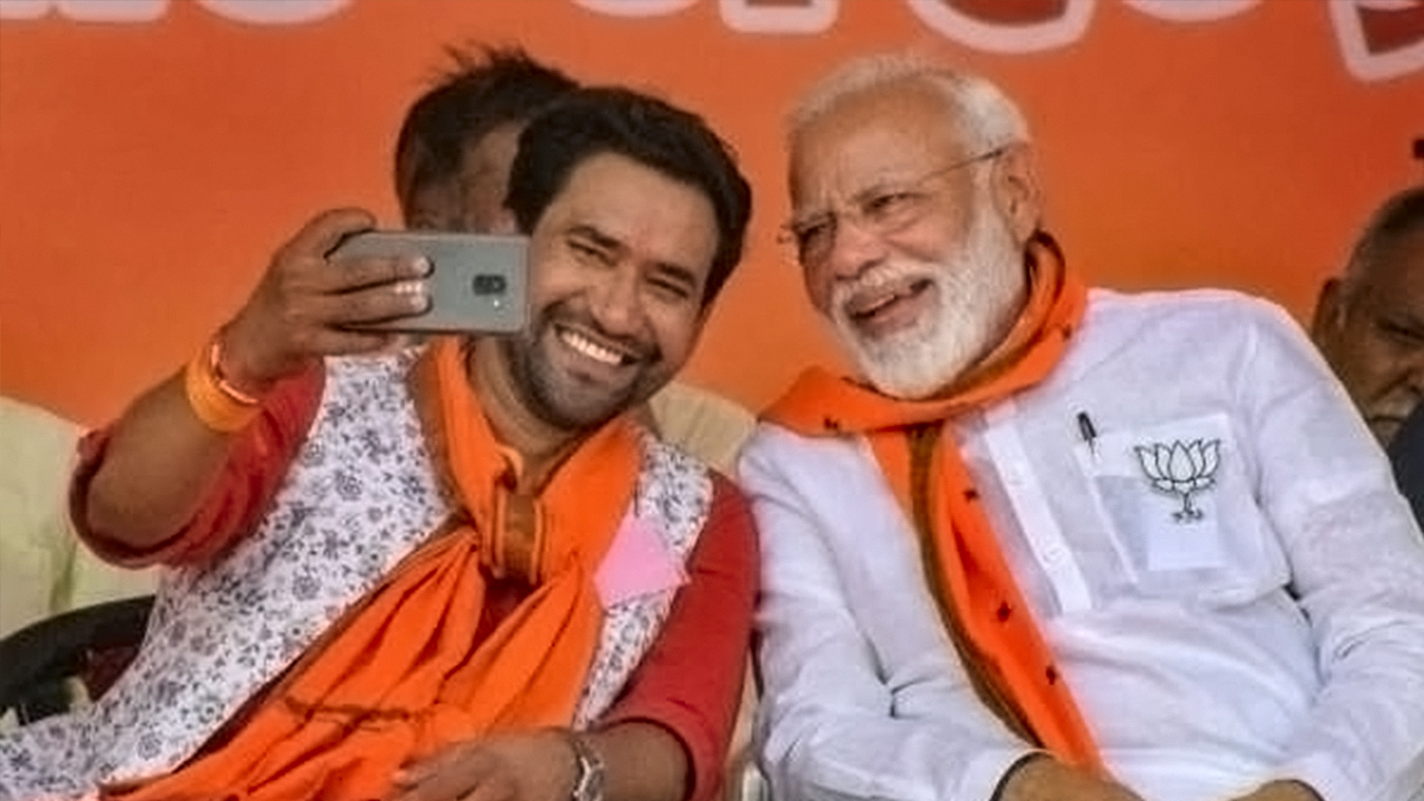 Dinesh Lal Yadav New Song