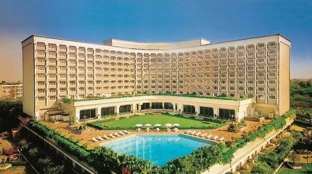 Taj Hotel bomb Threat