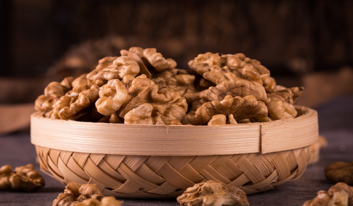 Right Time to Eat Walnuts