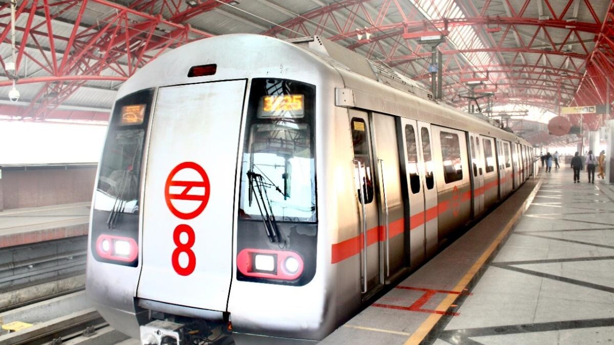 Delhi Metro Red Line Breakdown