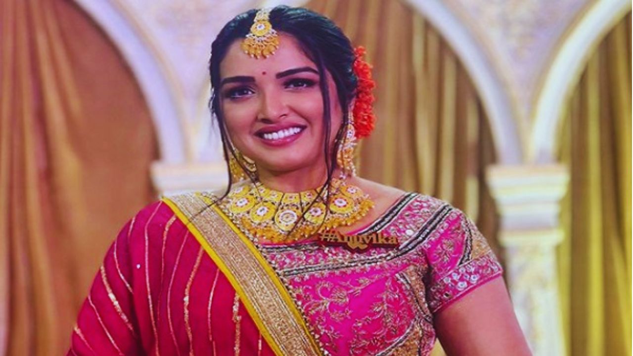 Amrapali Dubey new song - Source : Social Media