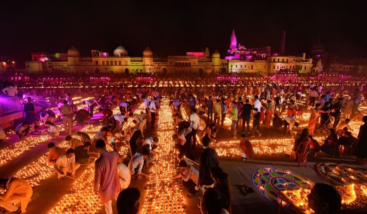Ayodhya Deepotsav 2025 (1)