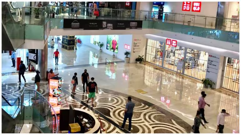 Delhi Mall Shut Down 