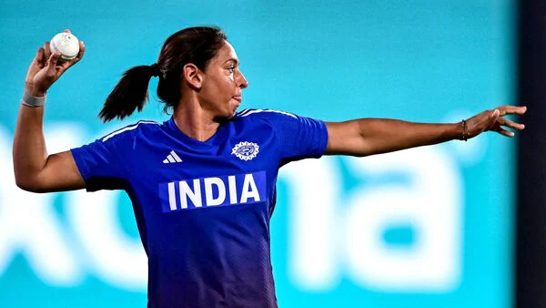  Ind W Vs Pak W Live Updates 