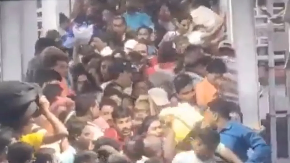 Bardhaman Station Stampede