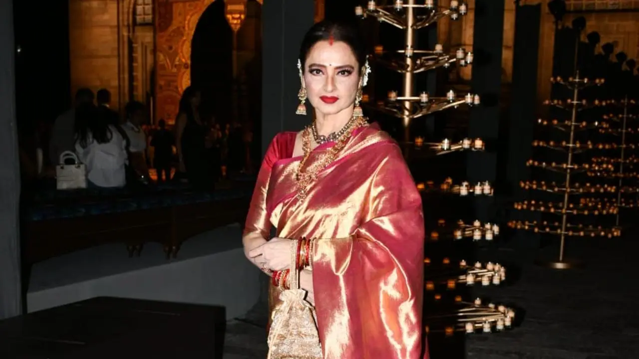 Rekha Birthday 2025