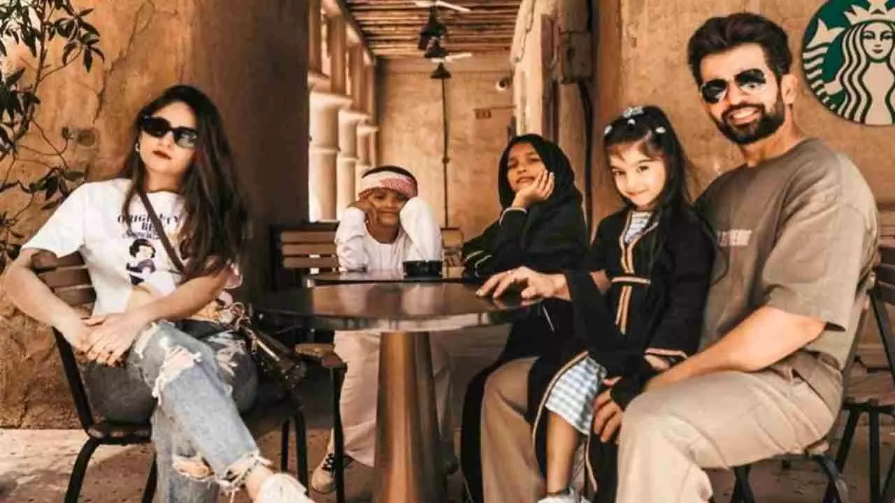 Jay Mahhi Divorce Reason (