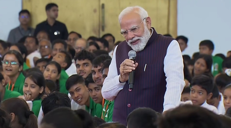 2,500 बच्चों से मुलाकात