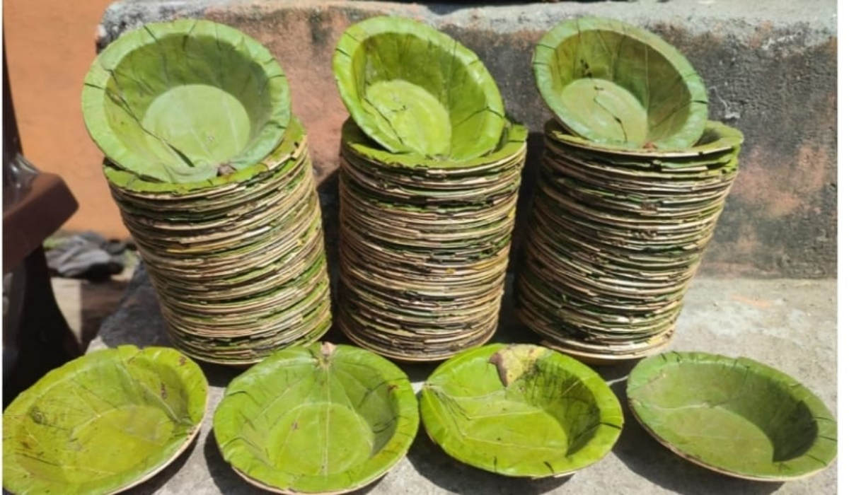 Banana Leaf Plates