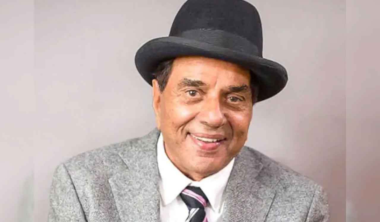  Dharmendra Best Movies - Source : Social Media