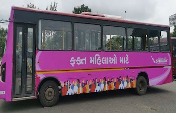 Gujarat Pink Bus Service (CREDIT-SM)
