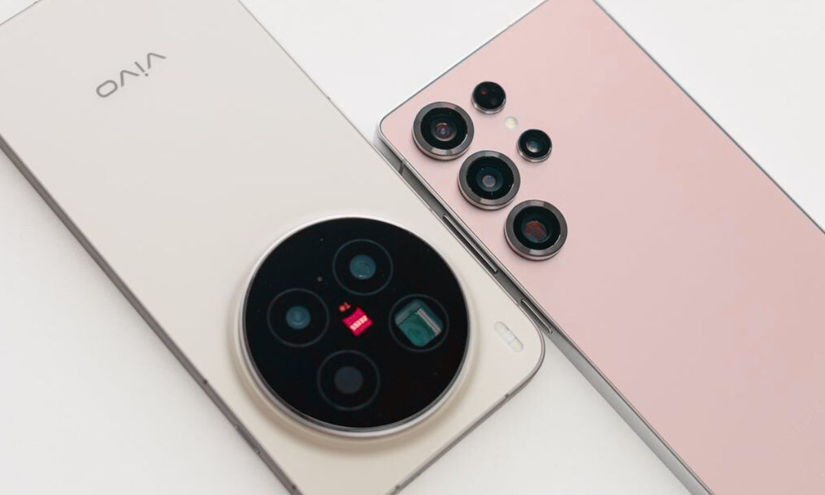 Samsung Galaxy S26 Ultra 5G vs Vivo X300 Ultra