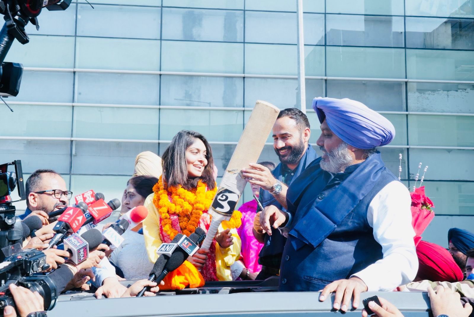 मंत्रियों और विधायकों ने बढ़ाया बेटियों का मान