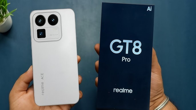iQOO 15 vs Realme GT 8 Pro 5G (credit S-M)