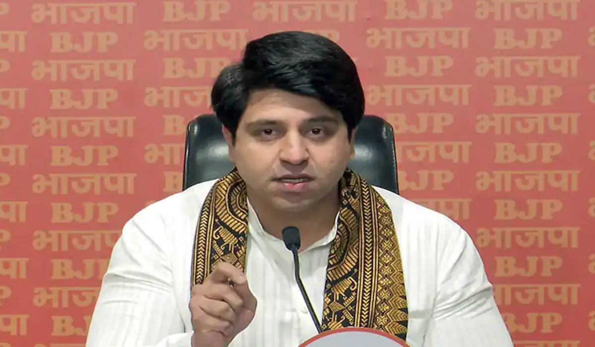 VVIP Treatment in Bengaluru Jail