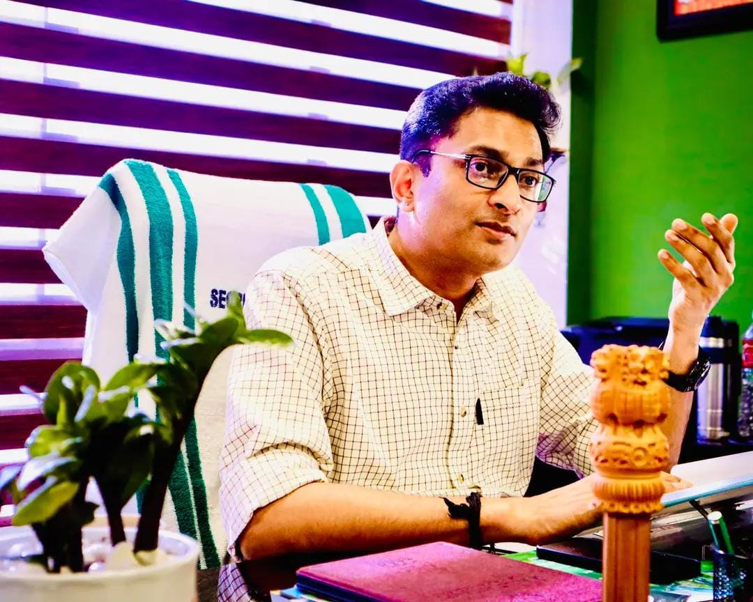 Prasanth Nair IAS success Story (credit S-M )