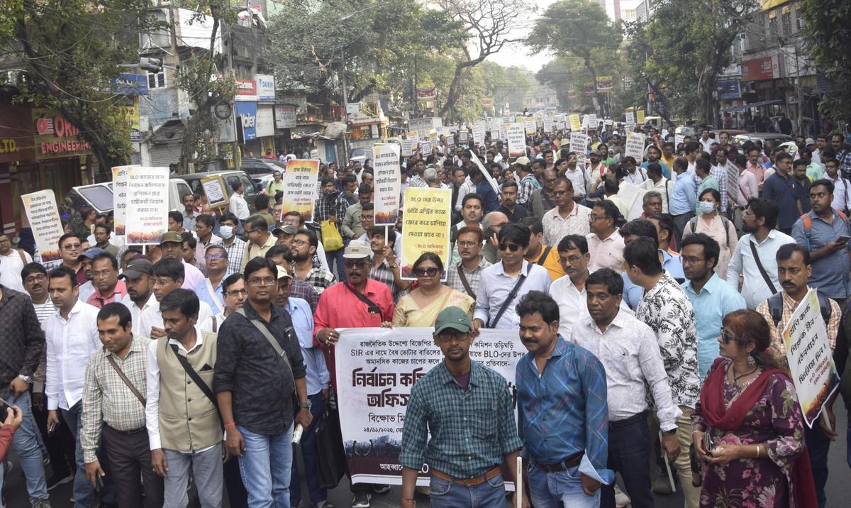 Kolkata BLO Protest (CREDIT S-M)