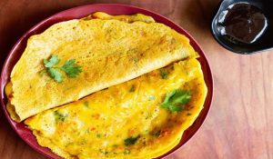 Moong Dal Chilla Recipe​ in Hindi