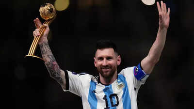Lionel Messi reaches Kolkata