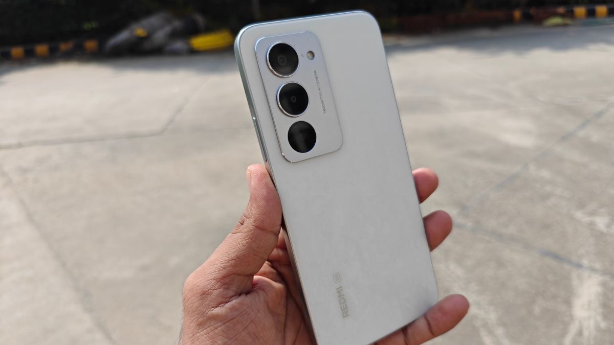 Redmi 15C 5G vs Redmi 15 5G (source: social media)