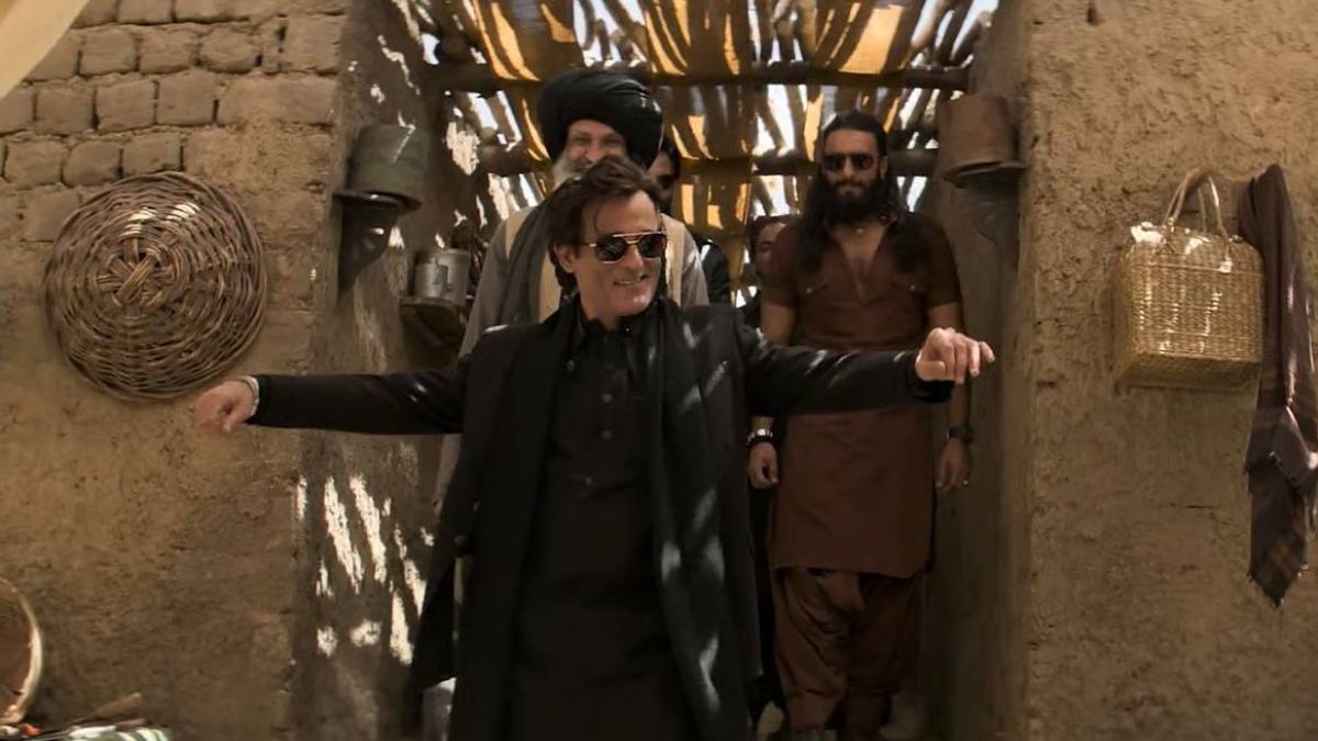 Akshaye Khanna Net Worth (SOURCE-SM)