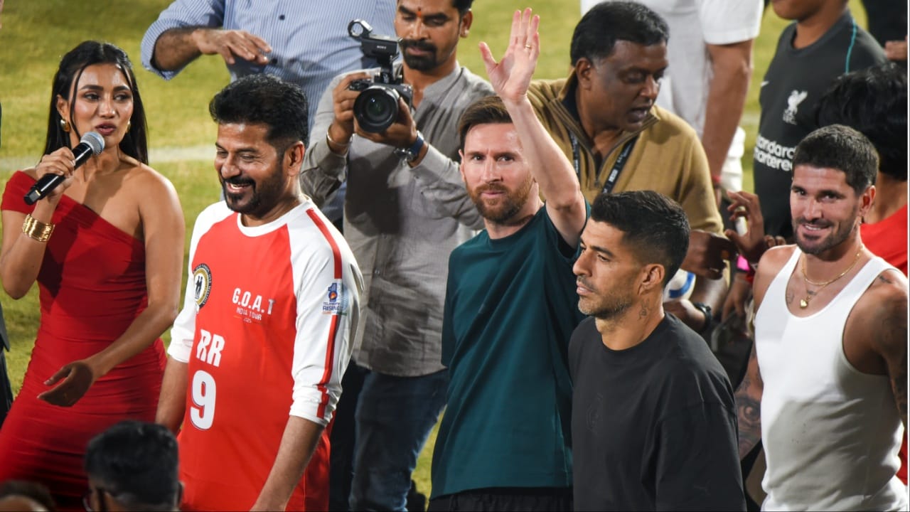 Lionel Messi in Delhi ( credit S-M )