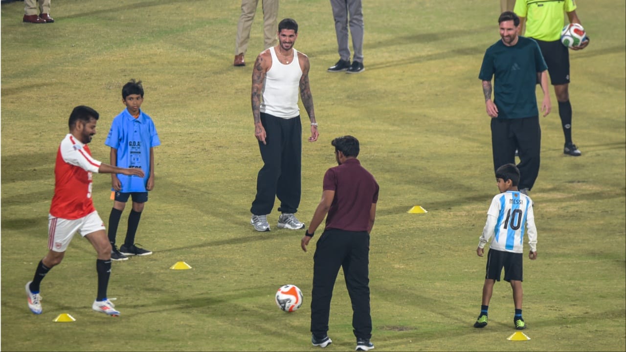 Lionel Messi in Delhi ( credit S-M )