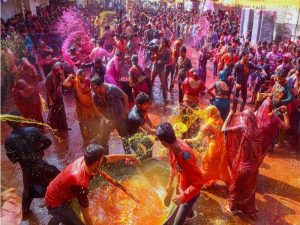 Top 10 Bollywood Holi Songs