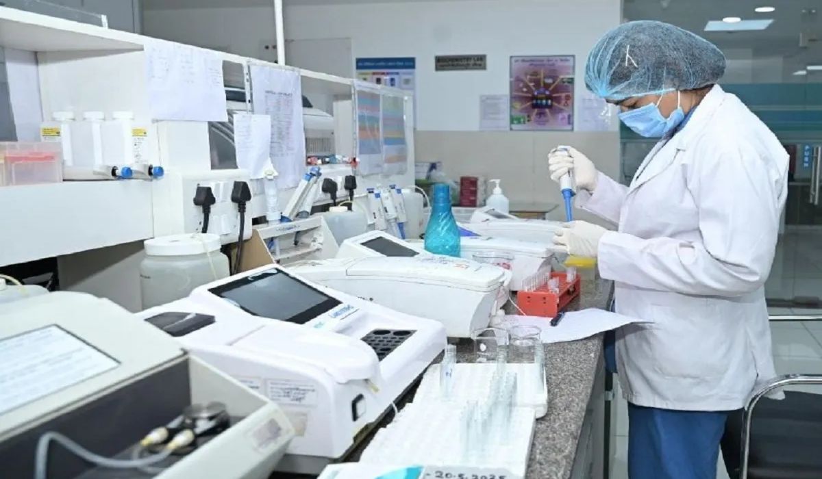 Chhattisgarh News: छत्तीसगढ़ में हेल्थ सिस्टम अपग्रेड! हजारों केंद्रों पर  मिलेगी अत्याधुनिक जांच सुविधा - Punjab Kesari