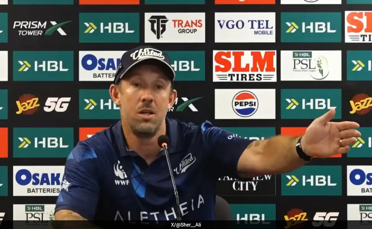 Luke Ronchi media clash