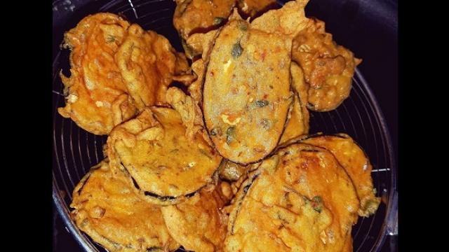 Baingan ke Pakode Recipe