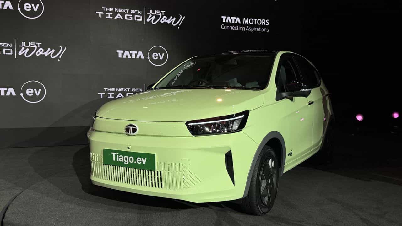 Tata Tiago EV Facelift Launched(Credit S-M)