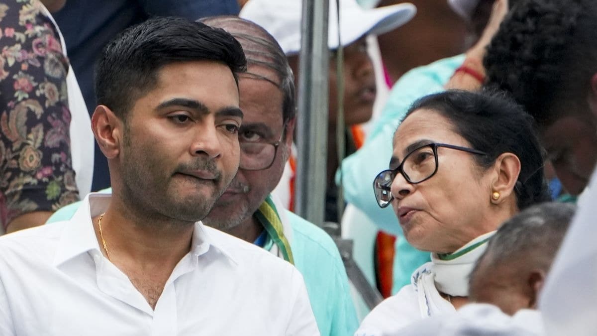 Mamata Banerjee Party Meeting ( Credit S-M )