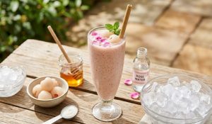 Litchi Rose Smoothie Recipe in Hindi