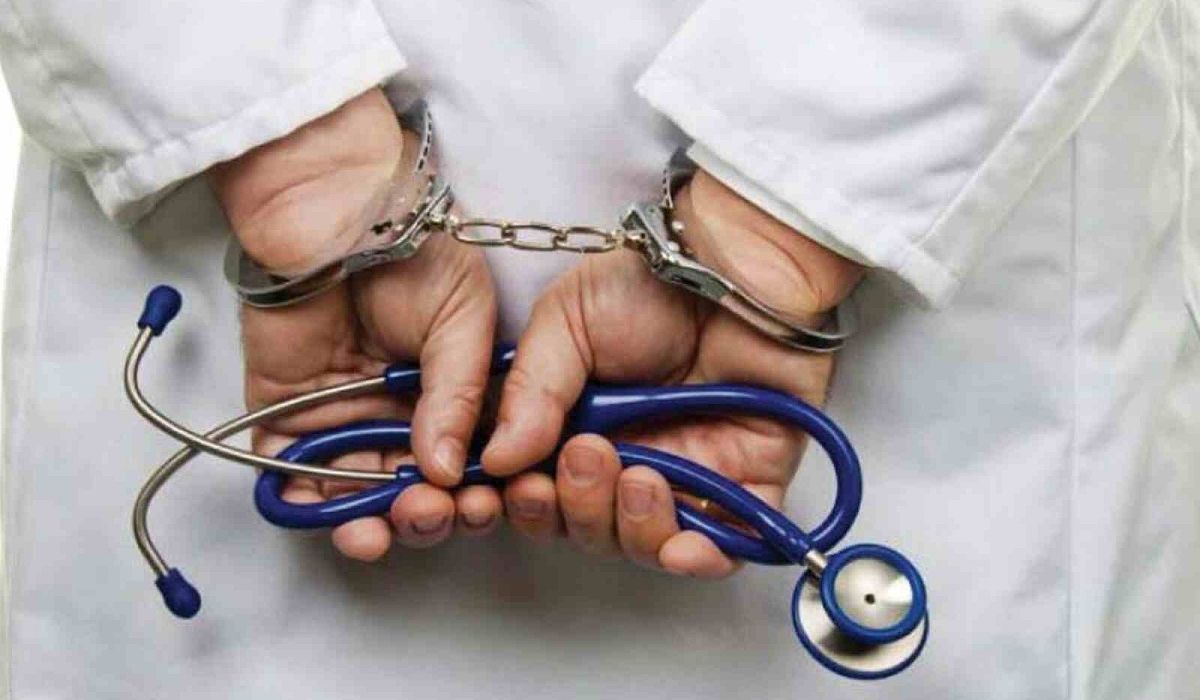 Fake clinic Varanasi (CREDIT-SM)