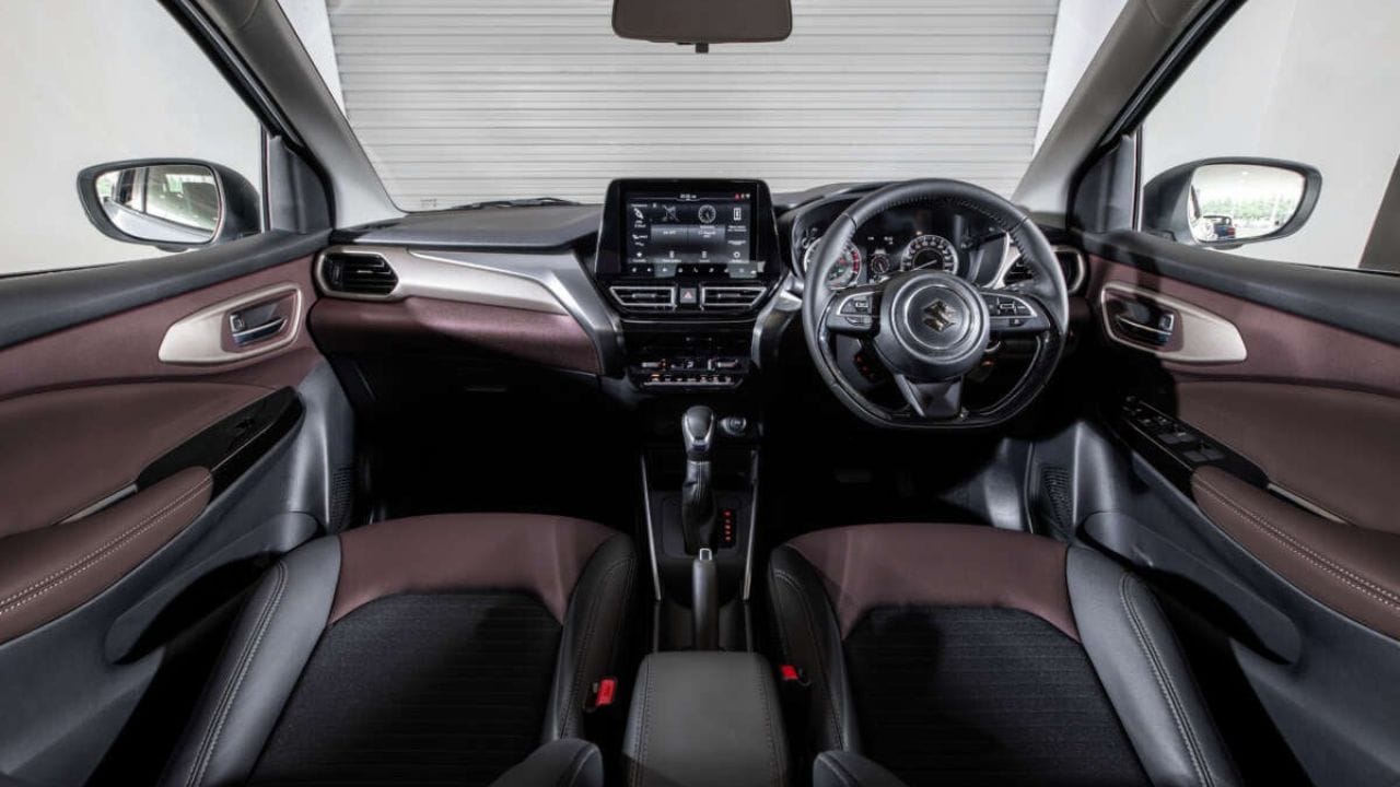 Fronx Sport Cabin