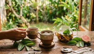 Benefits of Guava Leaf Tea