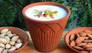 Kesar Pista Lassi Recipe in Hindi