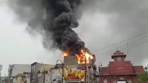 Fire in Ghaziabad Shoe Showroom