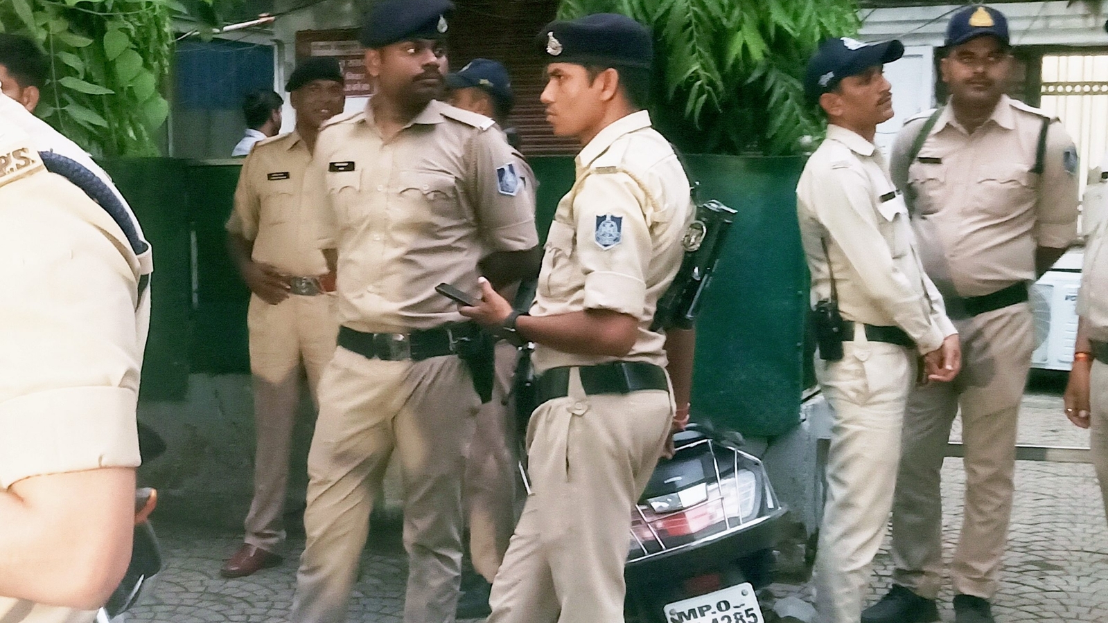 Indore Police Investigation  (SOURCE : SOCIAL MEDIA)