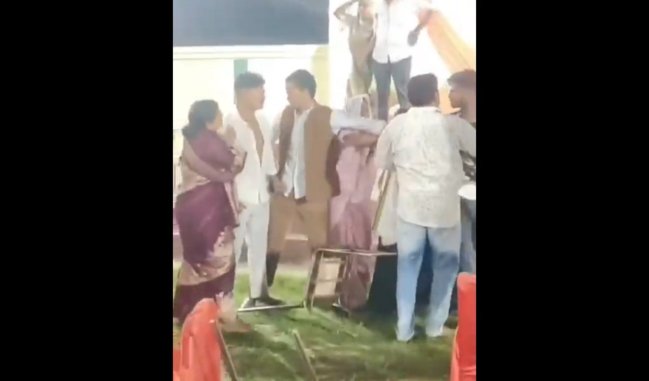 Aligarh Wedding Fight Video