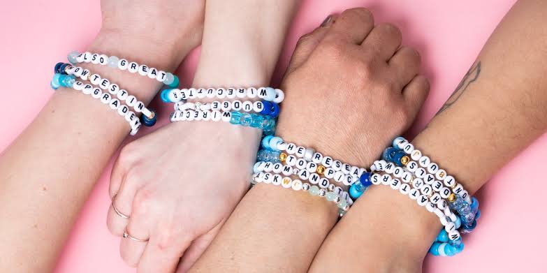 bands designs for friendship day​