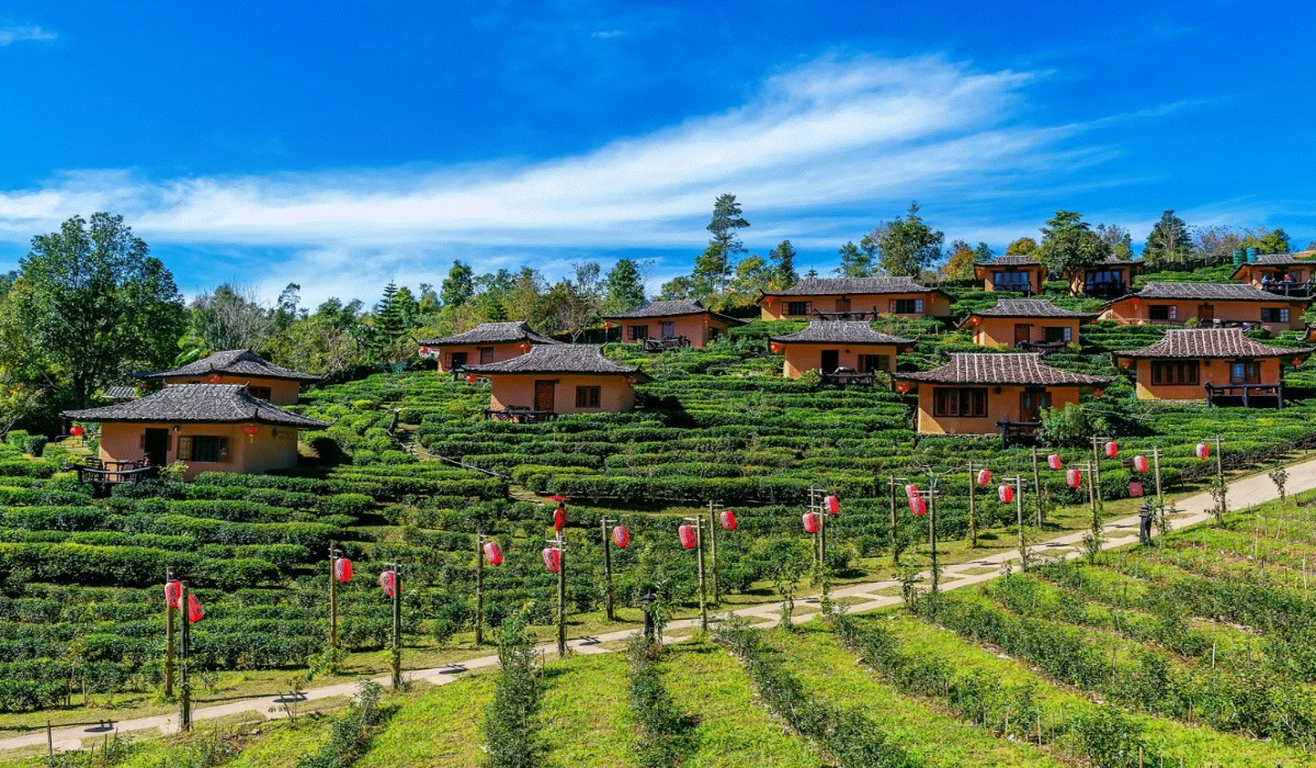  Best Monsoon Trips Under ₹10