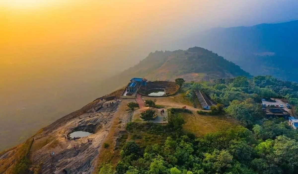  Sunrise trek in monsoon