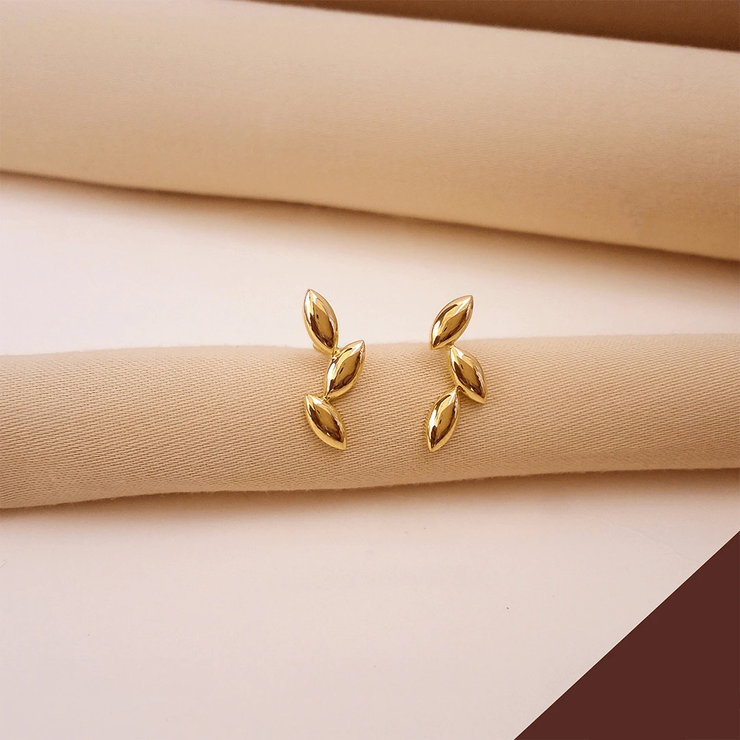 Gold Earring Designs( Source: Social Media)