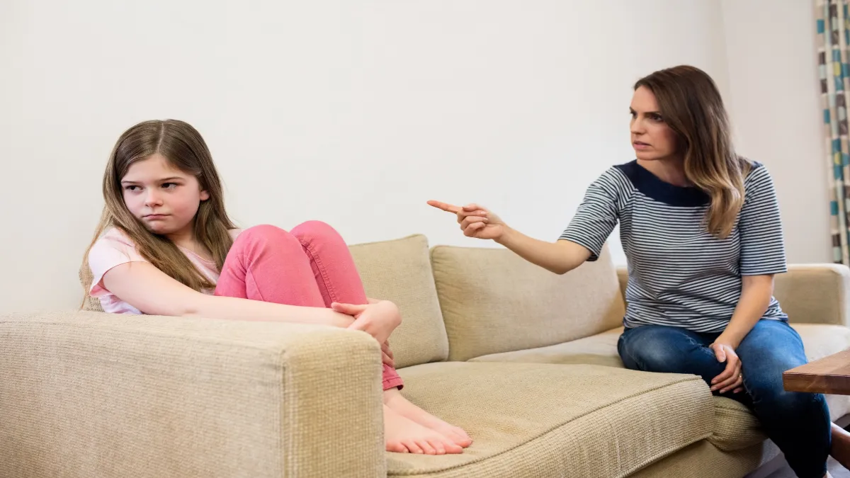 Parenting Mistakes jo Bache ka Confidence Todti Hain