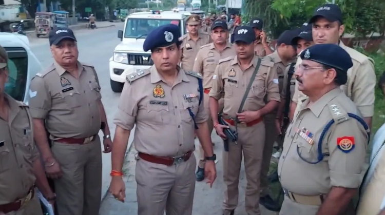 Muzaffarnagar Road Accident (Source: Social Media)
